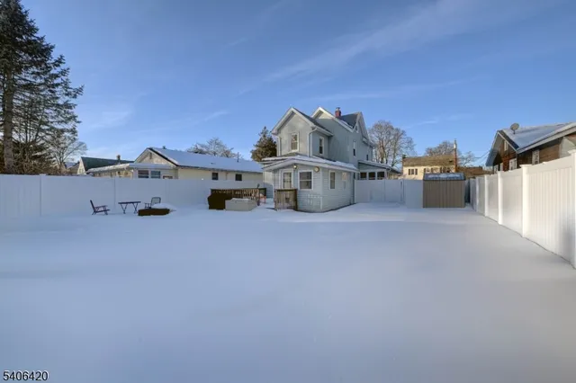 $499,900 | 13 Orchard Street, Bloomingdale, NJ 07403