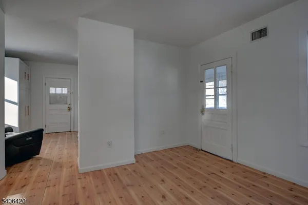 $519,900 | 13 Orchard Street, Bloomingdale, NJ 07403