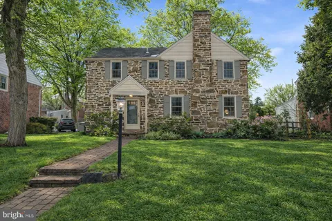 $760,000 | 216 Heatherwood Road, Glenside, PA 19038