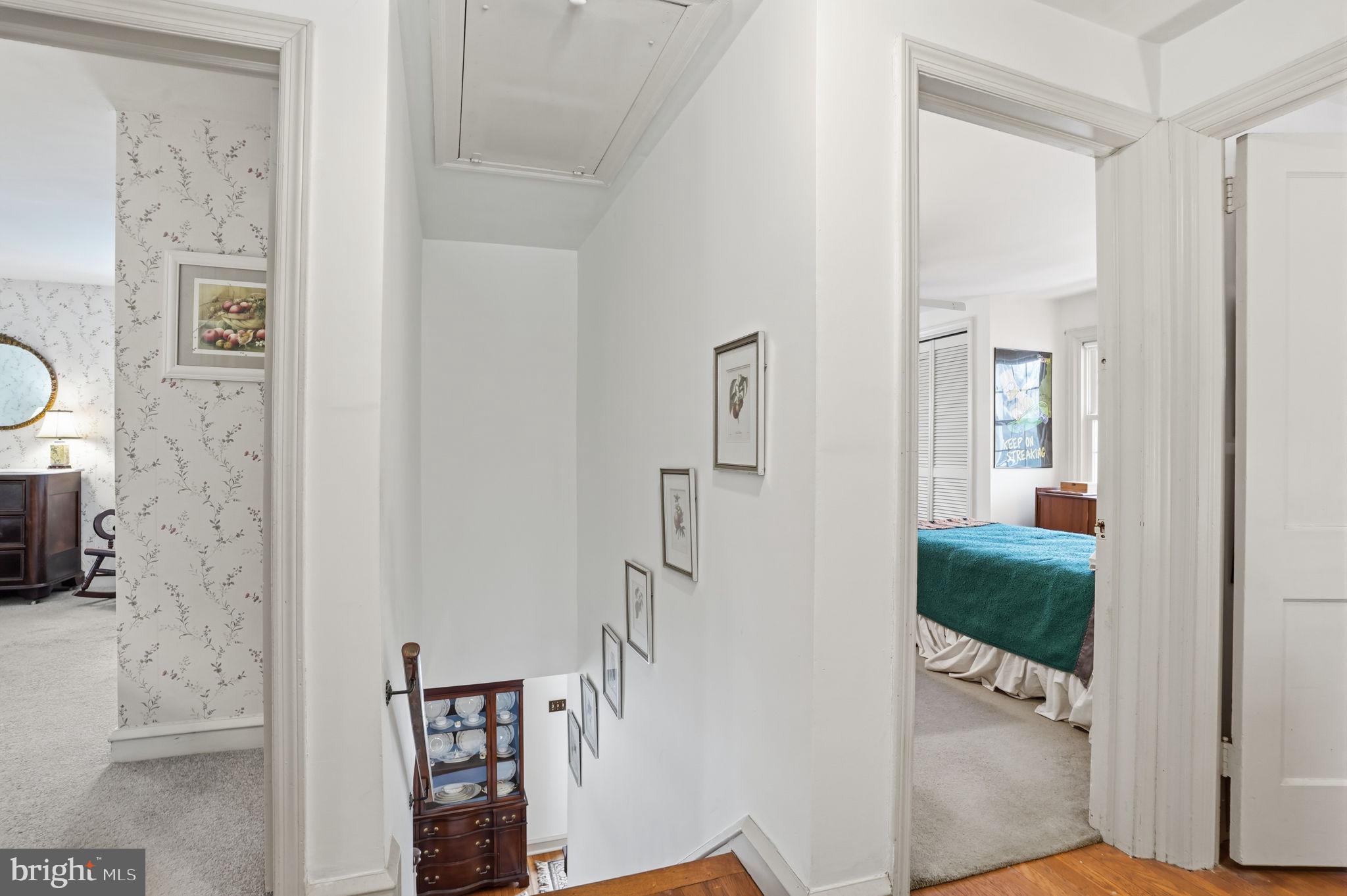 216 Heatherwood Road Glenside, PA 19038 - Photo 14 of 27 2nd Floor Landing