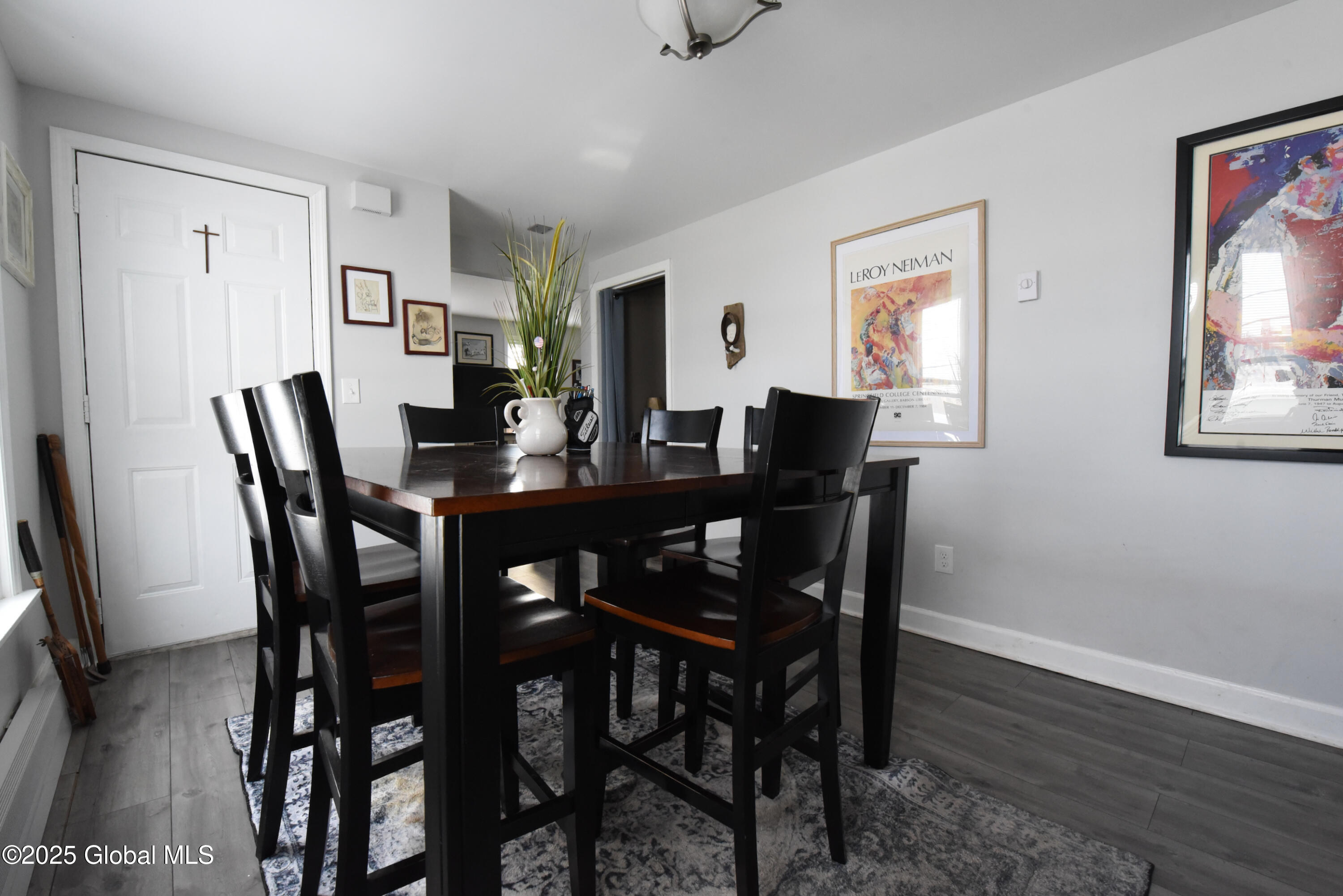 321 Front Street Schenectady, NY 12305 - Photo 10 of 47 12