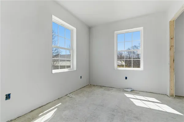 $675,000 | 34 Vine Street, West Warwick, RI 02893