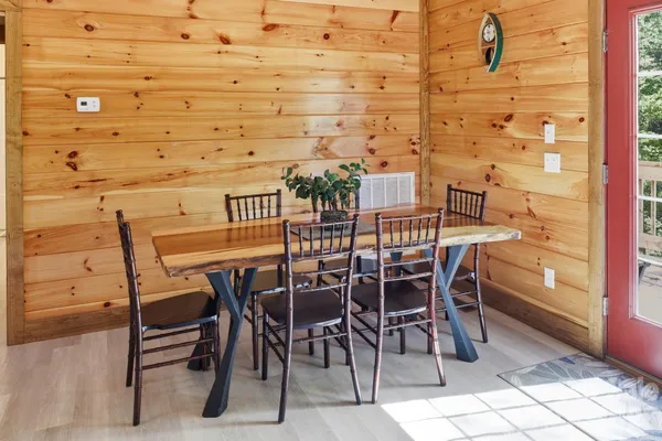 $575,000 | 131 Pierpoint Drive, Lake Lure, NC 28746