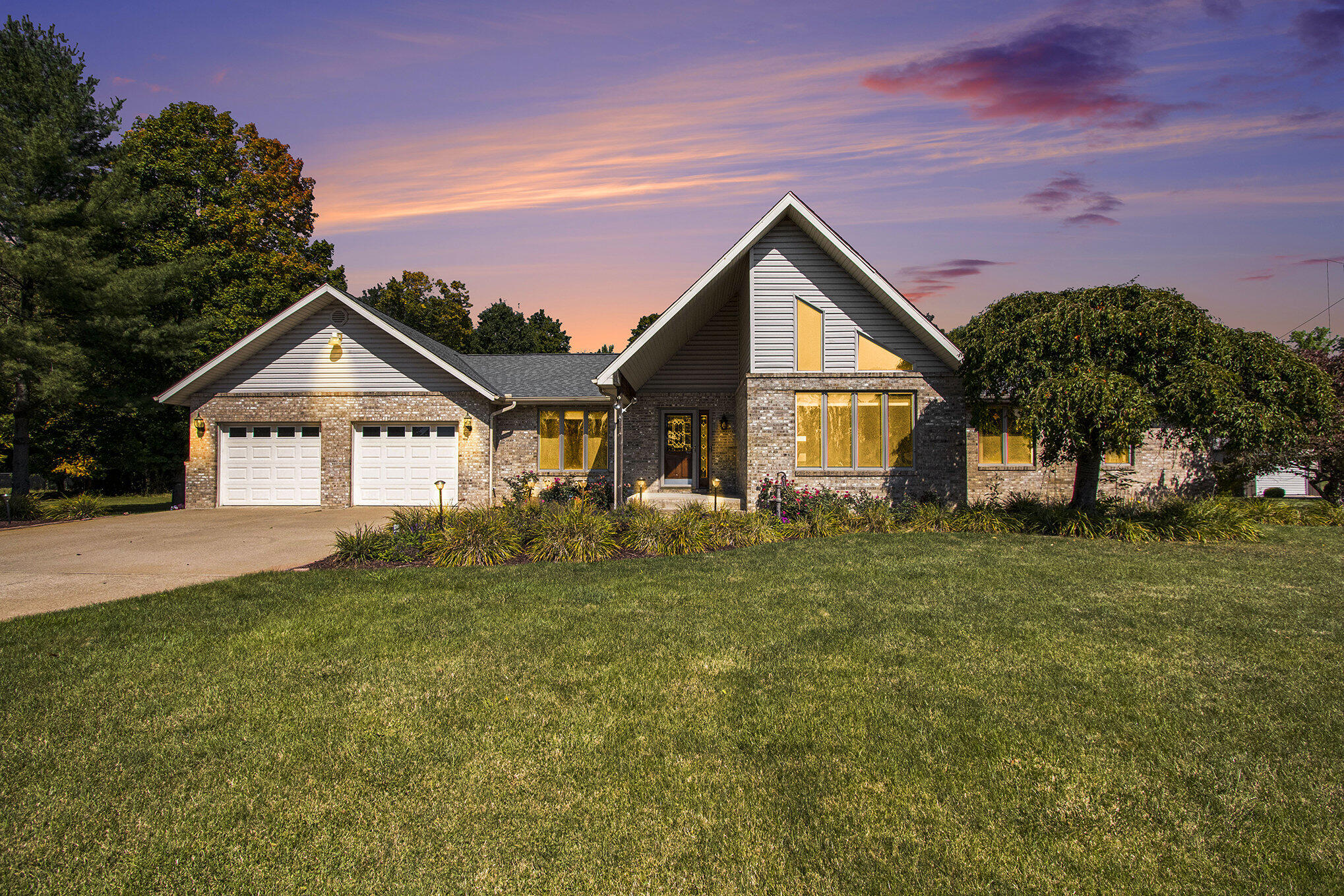 6030 Paw Paw Lake Road Coloma, MI 49038 - Photo 42 of 43 001_img_7401-twilight_17