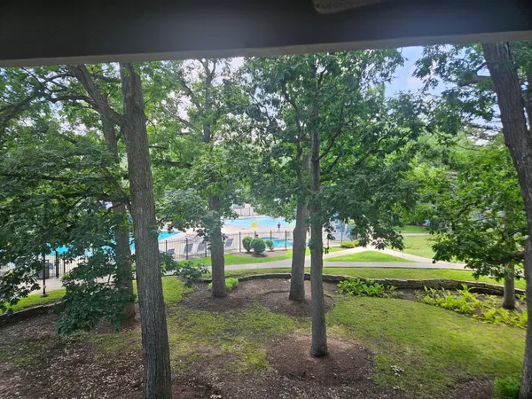 $136,000 | 269 Fontana Boulevard, Unit 2555, Fontana, WI 53125