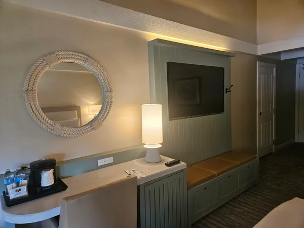 $136,000 | 269 Fontana Boulevard, Unit 2555, Fontana, WI 53125