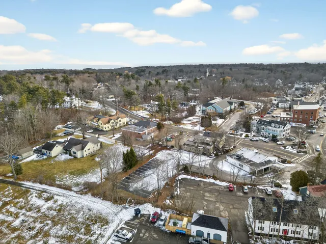 $475,000 | 190 York Street, York, ME 03909