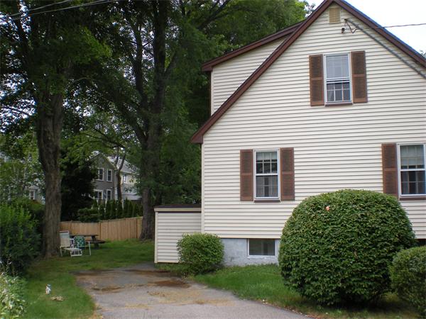 21 Larkin Road Brookline, MA 02467 - Photo 3 of 9