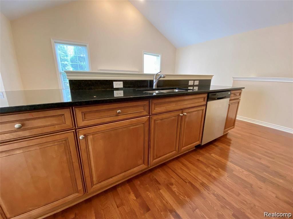 341 Village Way South Canton, MI 48188 - Photo 7 of 34