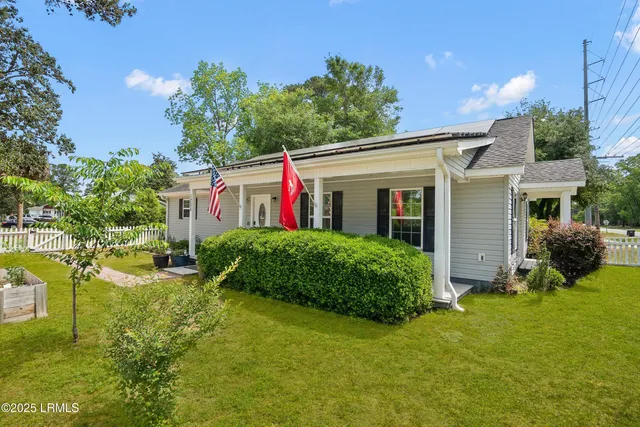 $359,000 | 1205 State Rd S-7-276, Beaufort, SC 29902