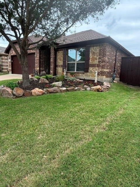 202 Tower Circle Terrell, TX 75160 - Photo 2 of 39