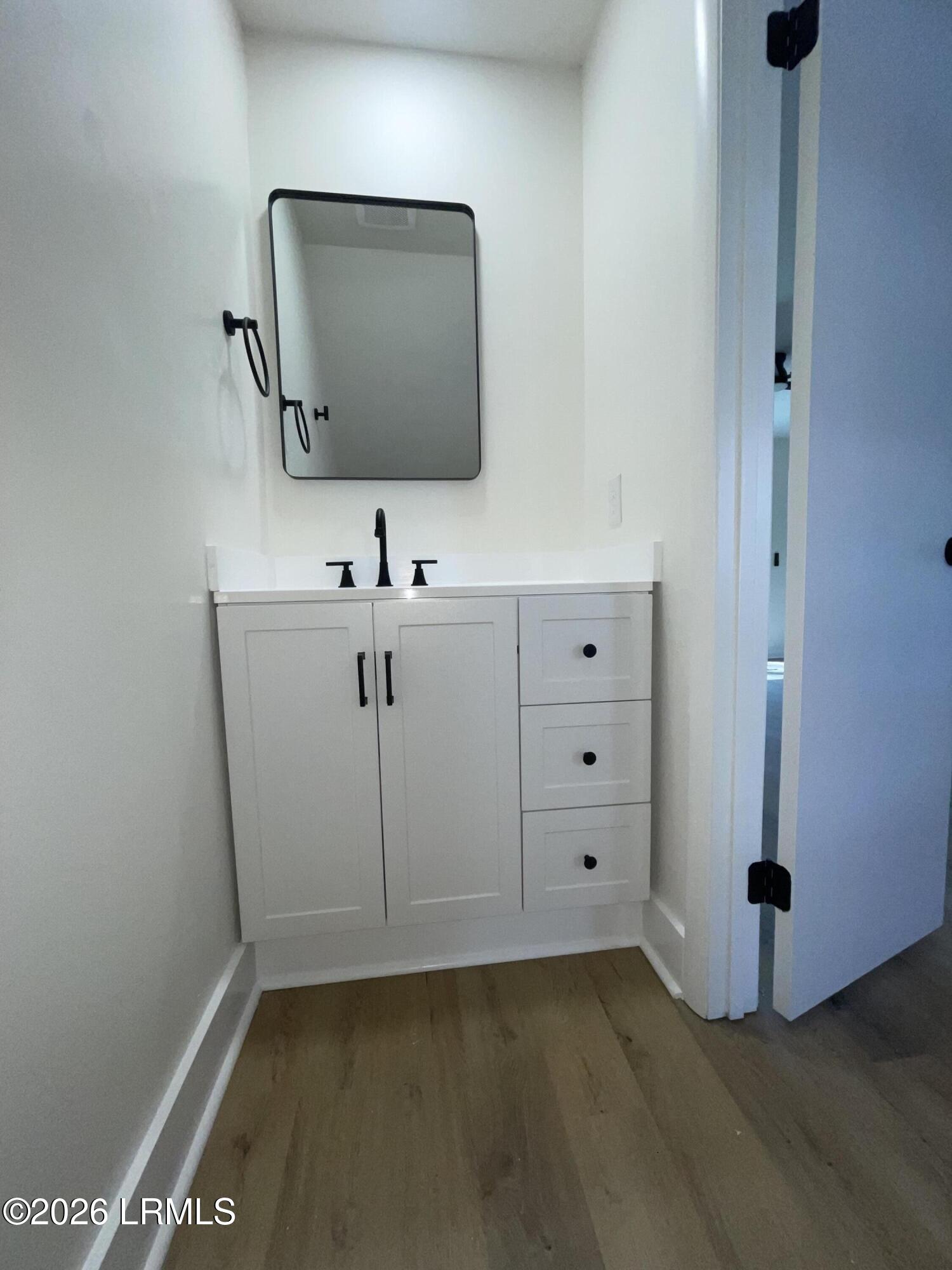 900 State Rd S-7-297, Unit E3 Beaufort, SC 29902 - Photo 8 of 25 IMG_6219