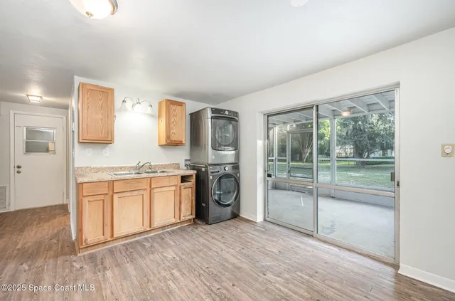 $425,000 | 635 Orange Court, Rockledge, FL 32955