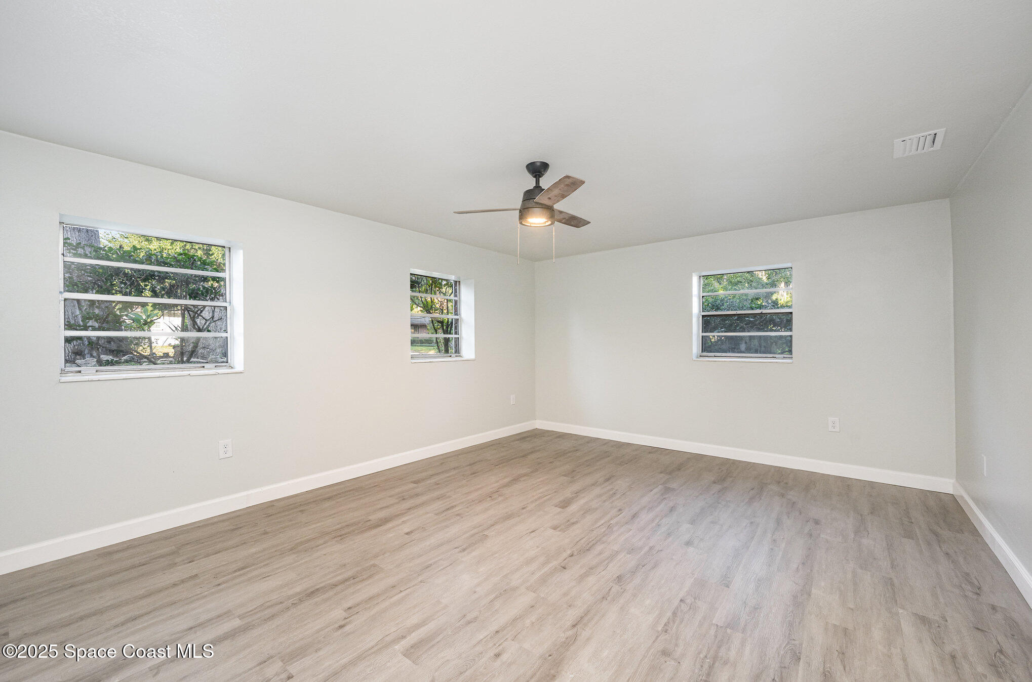 635 Orange Court Rockledge, FL 32955 - Photo 10 of 33 635 Orange Ct, Rockledge