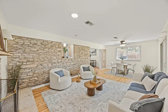 $520,000 | 3205 Whites Drive, Austin, TX 78735