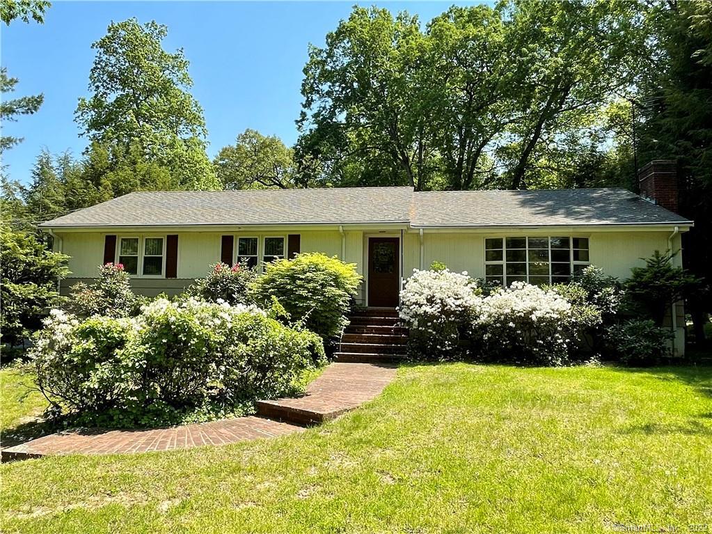 89 Eden Road Stamford, CT 06907 - Photo 1 of 1