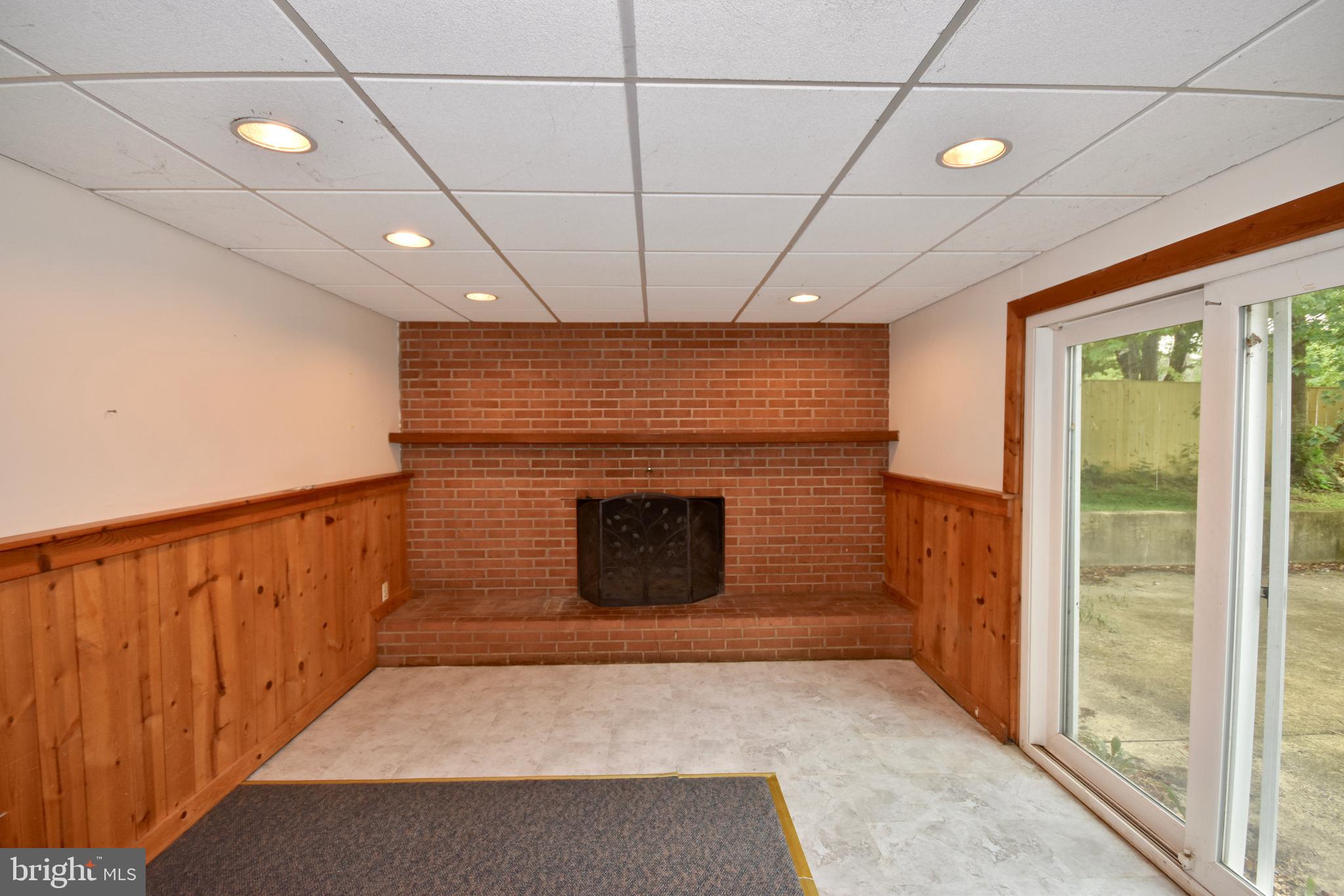 7717 Ontario Road Gainesville, VA 20155 - Photo 14 of 16 Rec area