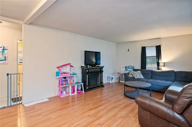 $149,999 | 127 Taft Avenue, Irondequoit, NY 14609