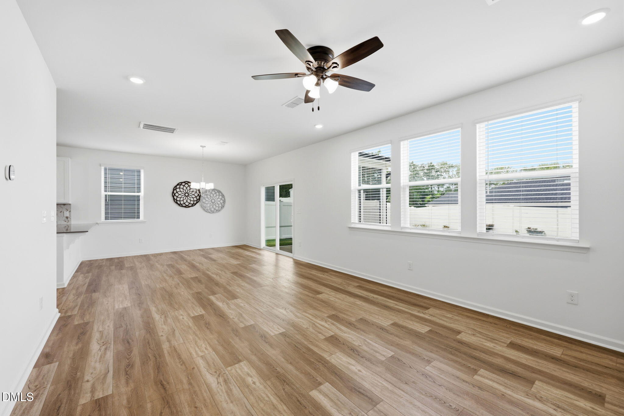 2732 Princess Tree Drive Raleigh, NC 27616 - Photo 7 of 41 21-web-or-mls-IMG_8642_edit
