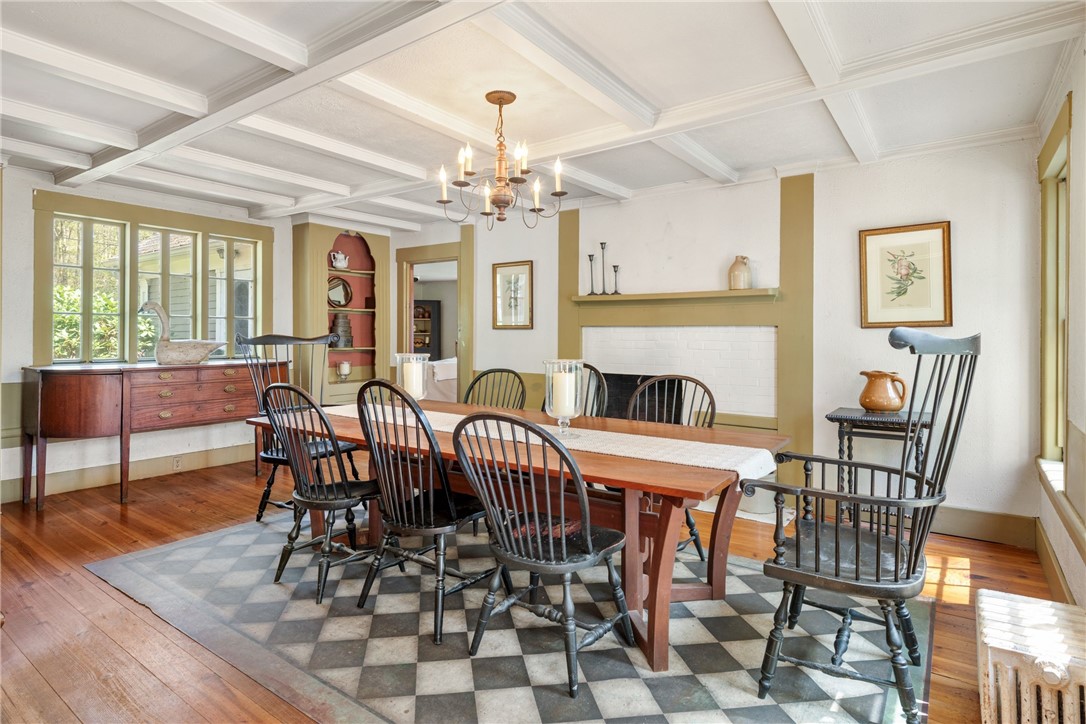 4 Torrey Road Cumberland, RI 02864 - Photo 15 of 40