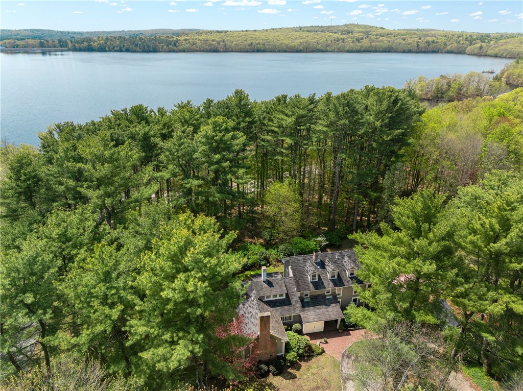 4 Torrey Road Cumberland, RI 02864 - Photo 2 of 40