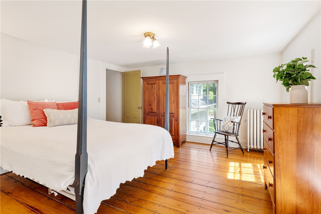 4 Torrey Road Cumberland, RI 02864 - Photo 27 of 40