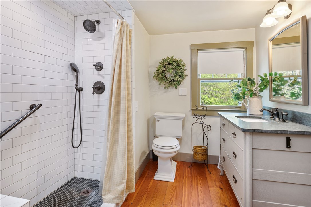 4 Torrey Road Cumberland, RI 02864 - Photo 28 of 40