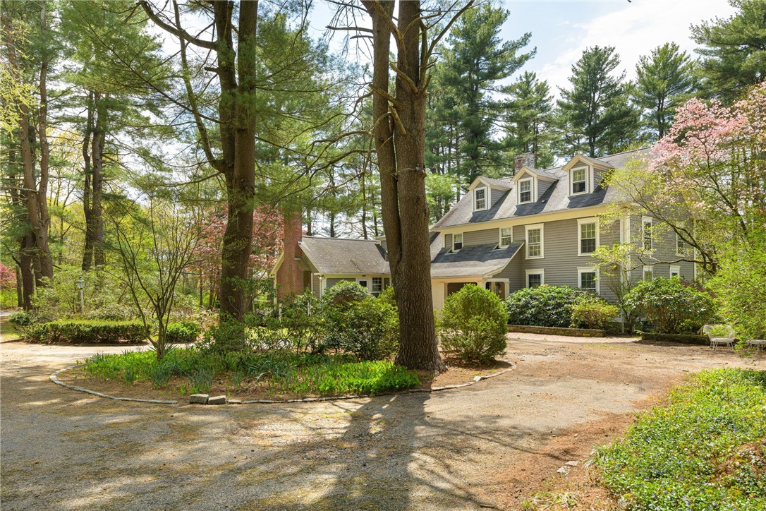 4 Torrey Road Cumberland, RI 02864 - Photo 35 of 40