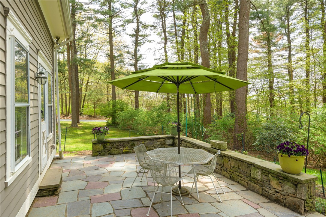 4 Torrey Road Cumberland, RI 02864 - Photo 36 of 40