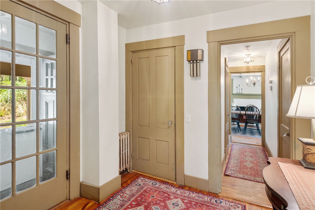 4 Torrey Road Cumberland, RI 02864 - Photo 10 of 40