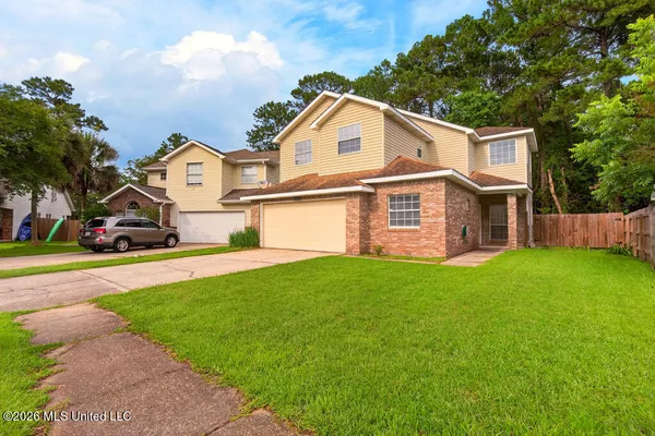 $284,900 | 11118 Oakcrest Drive, D'Iberville, MS 39540