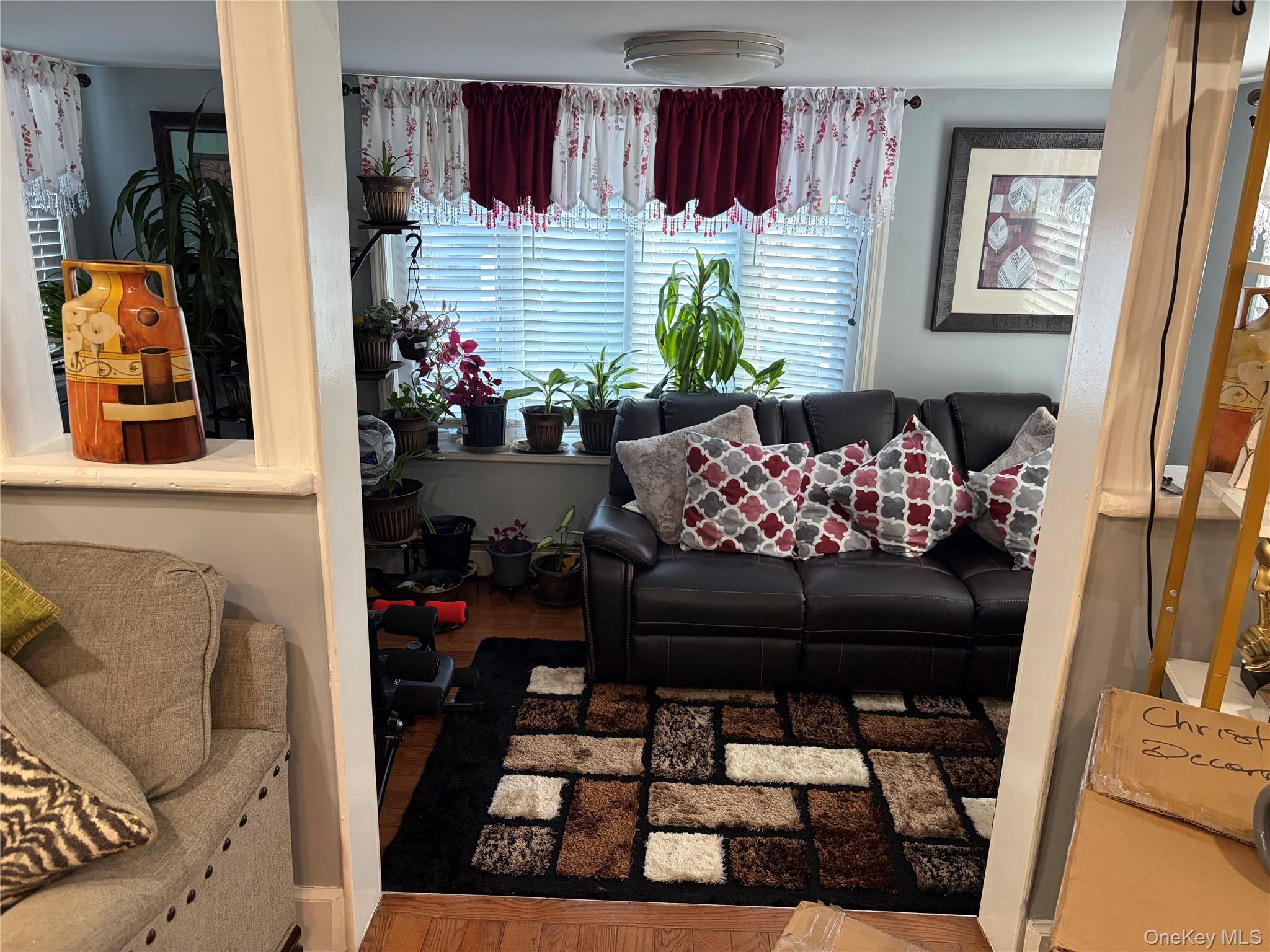 25-18 Deerfield Road Queens, NY 11691 - Photo 5 of 10