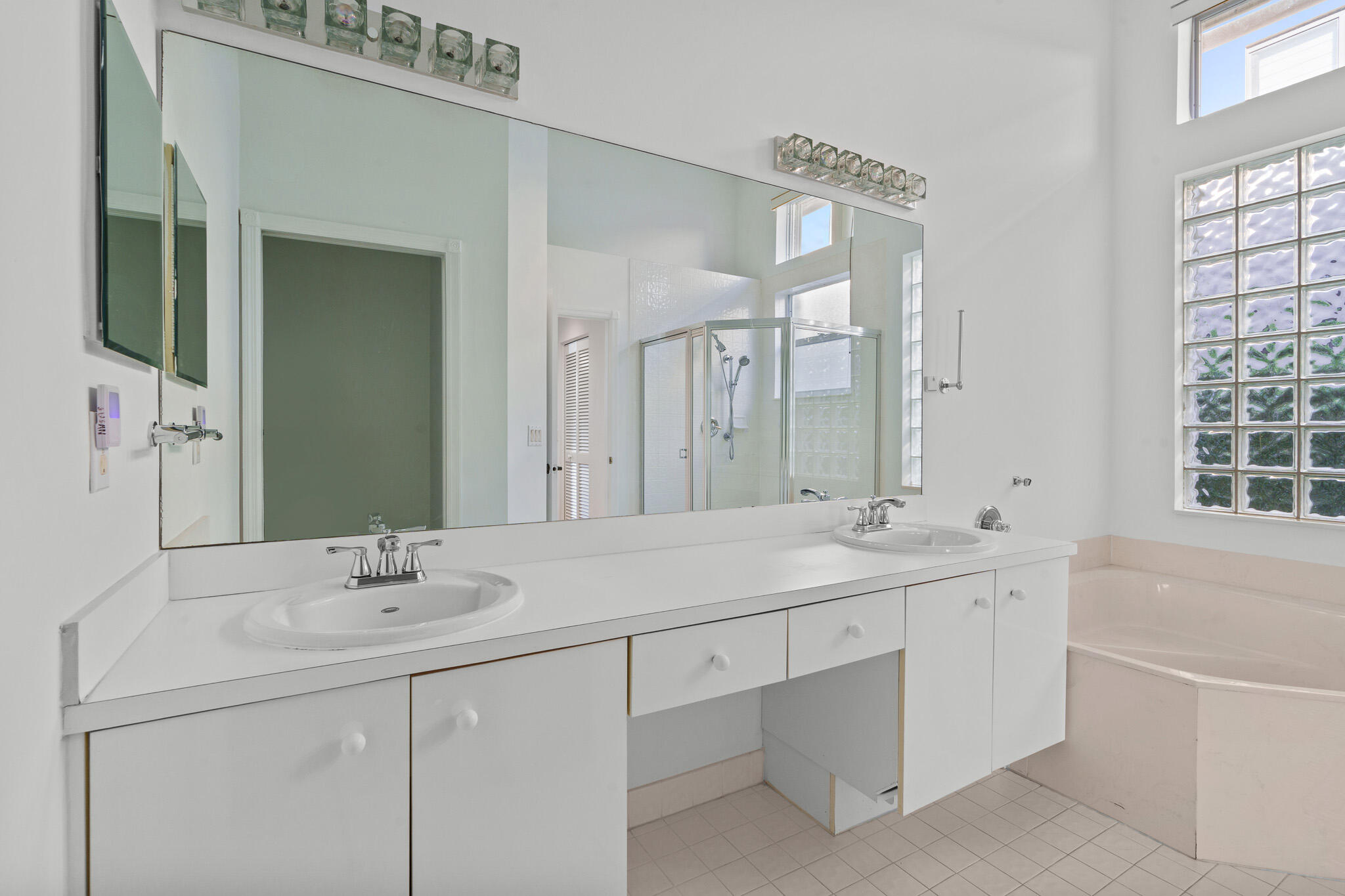 19538 Dinner Key Drive Boca Raton, FL 33498 - Photo 26 of 65 Double Sink Vanity