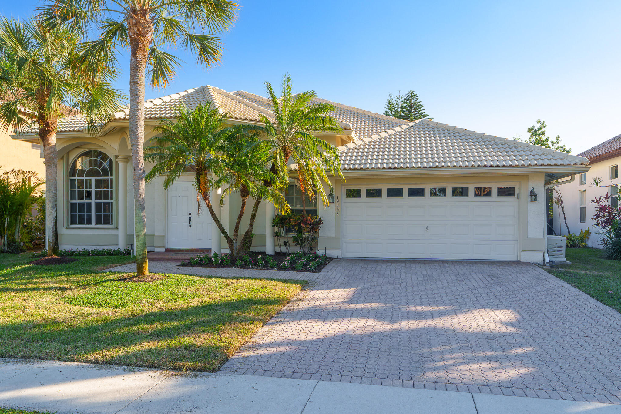19538 Dinner Key Drive Boca Raton, FL 33498 - Photo 5 of 65 Front Exterior