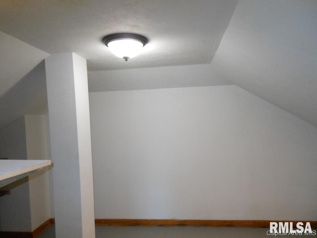 1600 East Watch Avenue Springfield, IL 62702 - Photo 15 of 20