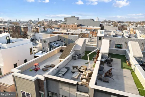 $1,100,000 | 429 Salmon Street, Philadelphia, PA 19125