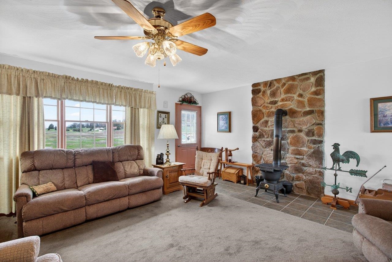 1098 Patterson Mill Road Grottoes, VA 24441 - Photo 20 of 59