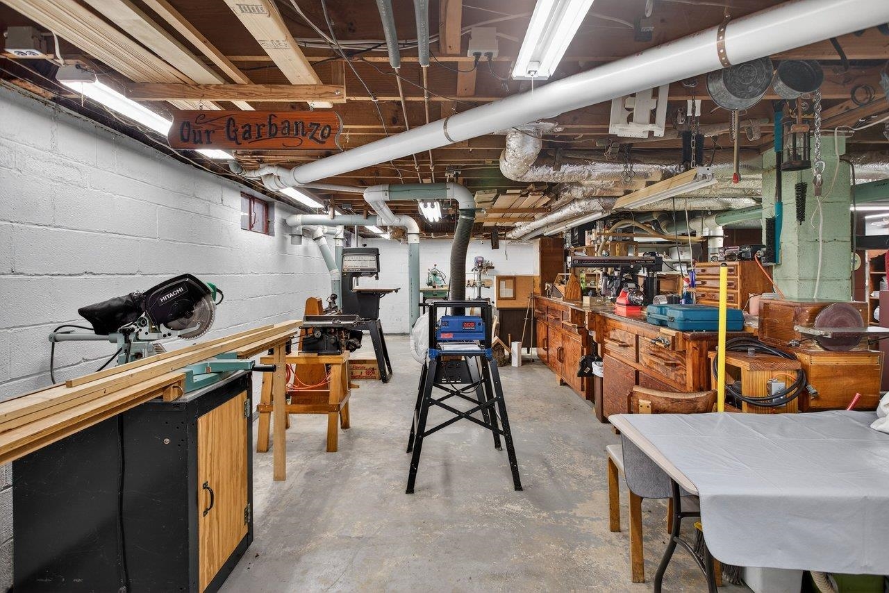 1098 Patterson Mill Road Grottoes, VA 24441 - Photo 24 of 59