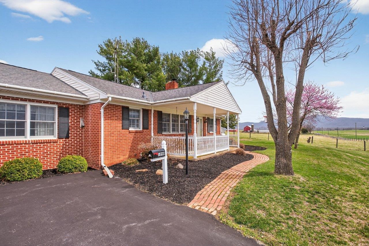 1098 Patterson Mill Road Grottoes, VA 24441 - Photo 30 of 59