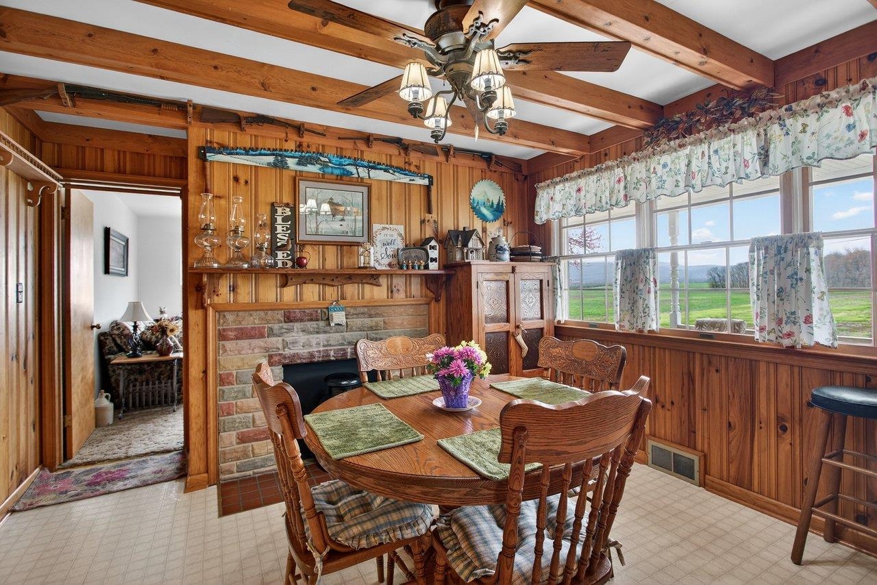 1098 Patterson Mill Road Grottoes, VA 24441 - Photo 4 of 59