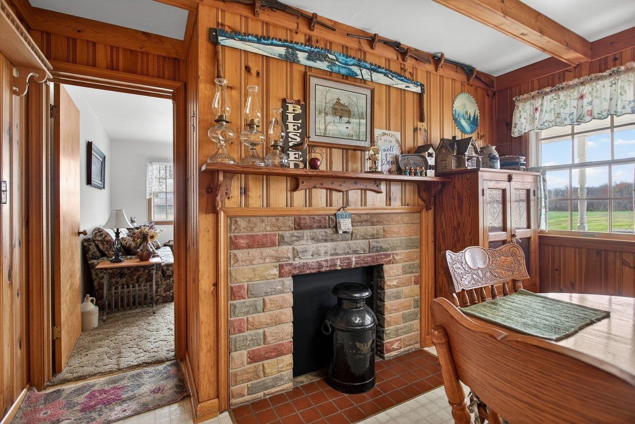 1098 Patterson Mill Road Grottoes, VA 24441 - Photo 5 of 59