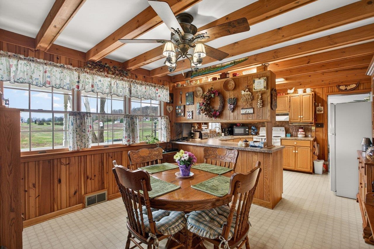 1098 Patterson Mill Road Grottoes, VA 24441 - Photo 6 of 59