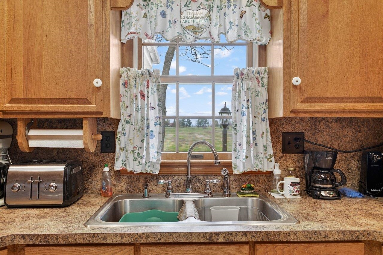 1098 Patterson Mill Road Grottoes, VA 24441 - Photo 10 of 59