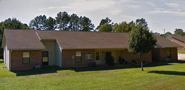 $530 | 1276 State Highway 155, Gilmer, TX 75644