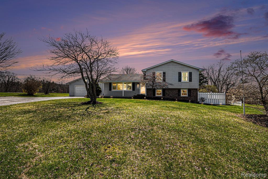 4896 Beard Road Byron, MI 48418 - Photo 2 of 43