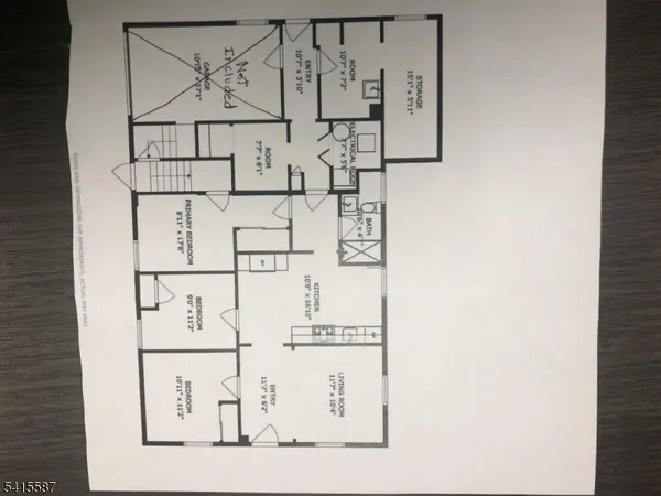 a view of utility room