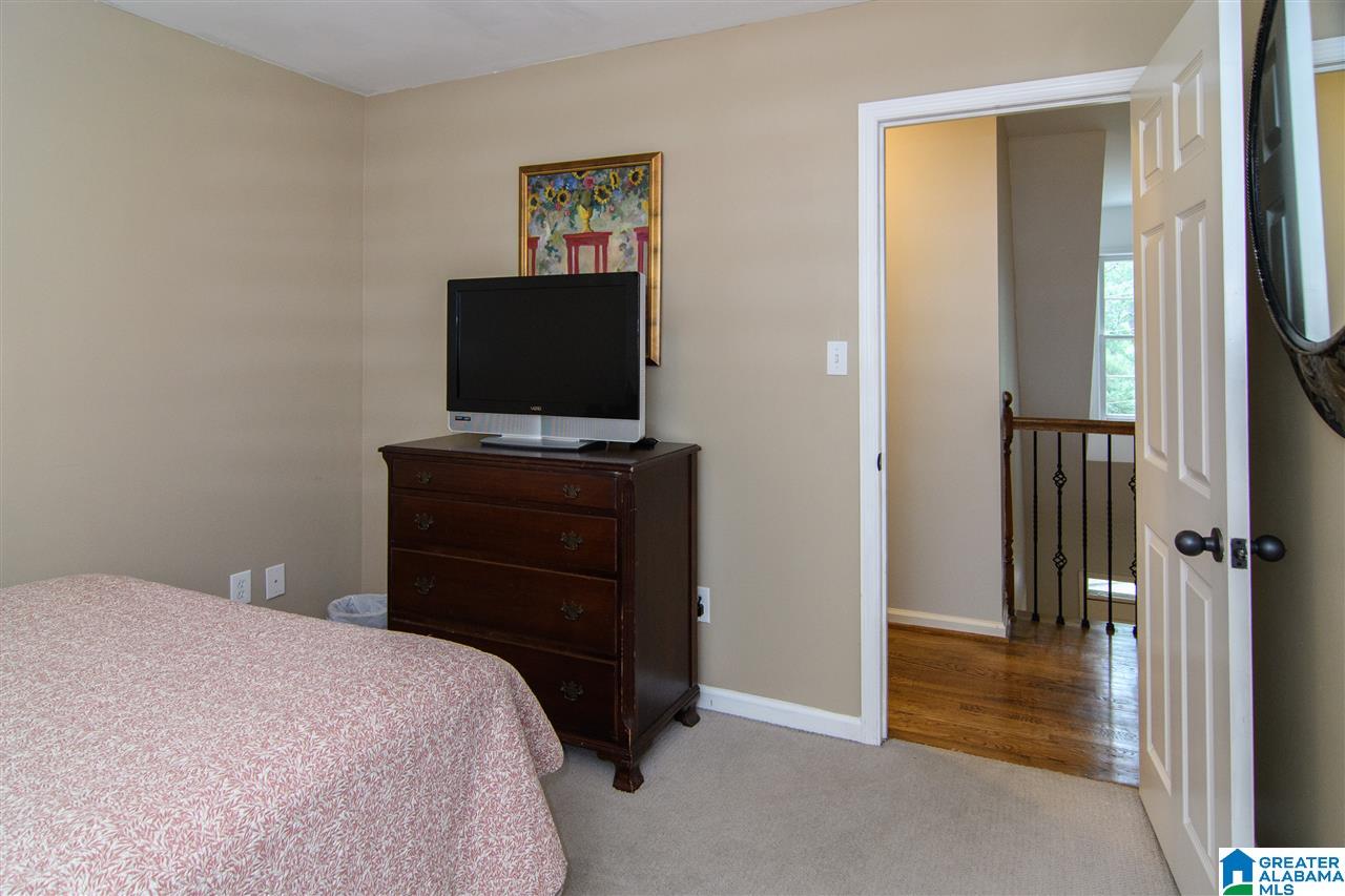 3977 Spring Valley Road Birmingham, AL 35223 - Photo 23 of 38
