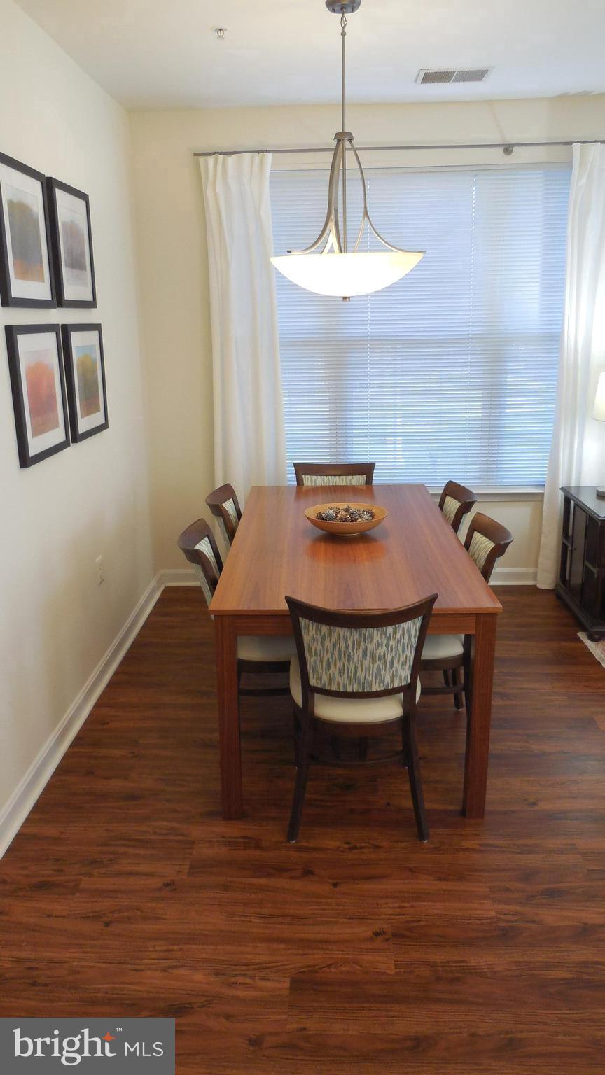4320 Cannon Ridge Court, Unit 63 Fairfax, VA 22033 - Photo 10 of 73 Great entertaining & dining space.