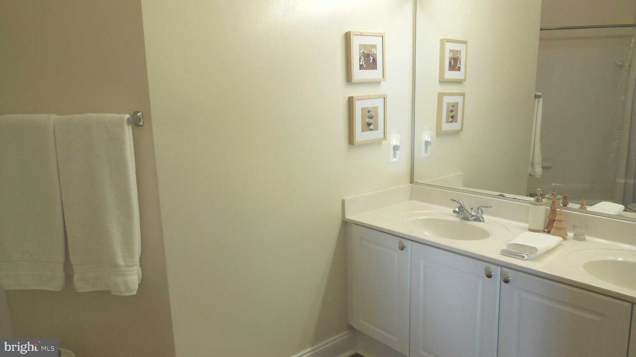 4320 Cannon Ridge Court, Unit 63 Fairfax, VA 22033 - Photo 24 of 73