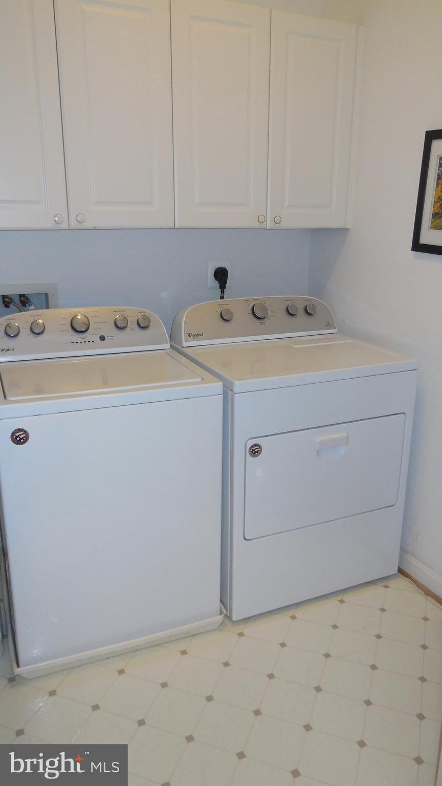 4320 Cannon Ridge Court, Unit 63 Fairfax, VA 22033 - Photo 32 of 73 Laundry room with storage & Full size W/D.